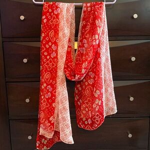 NWOT. Beautiful dupatta/scarf
